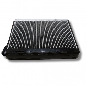 Evaporator A/C Disco 4 3.0 & 5.0