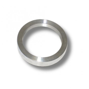 Distance Piece Stub Axle Series