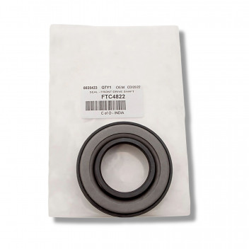 Oil Seal - Front Driveshaft  - D2/RR P38