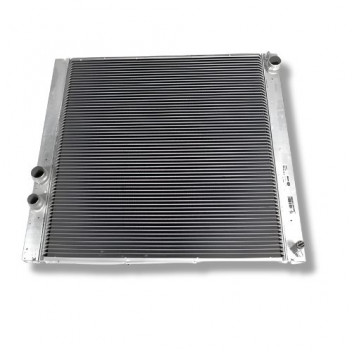 Radiator Big Body R/R 4.4V8 & 4.2S/C
